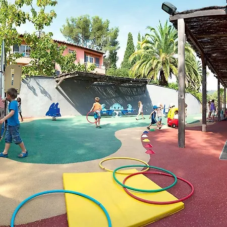 Les Chenes Verts 141s * Boulouris-sur-Mer