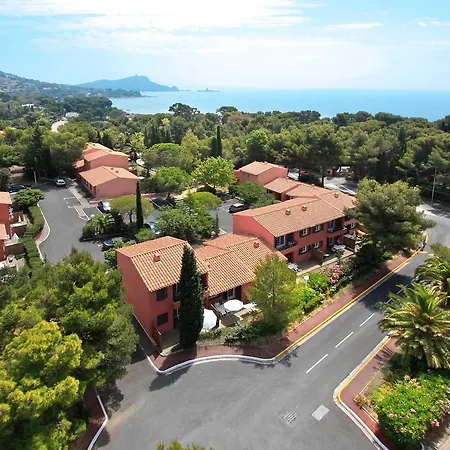 Les Chenes Verts 141s * Boulouris-sur-Mer
